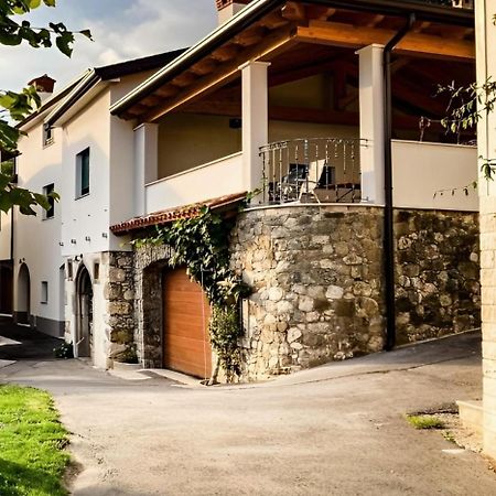 Apartmaji Tanto Malovše Crnice Exteriér fotografie