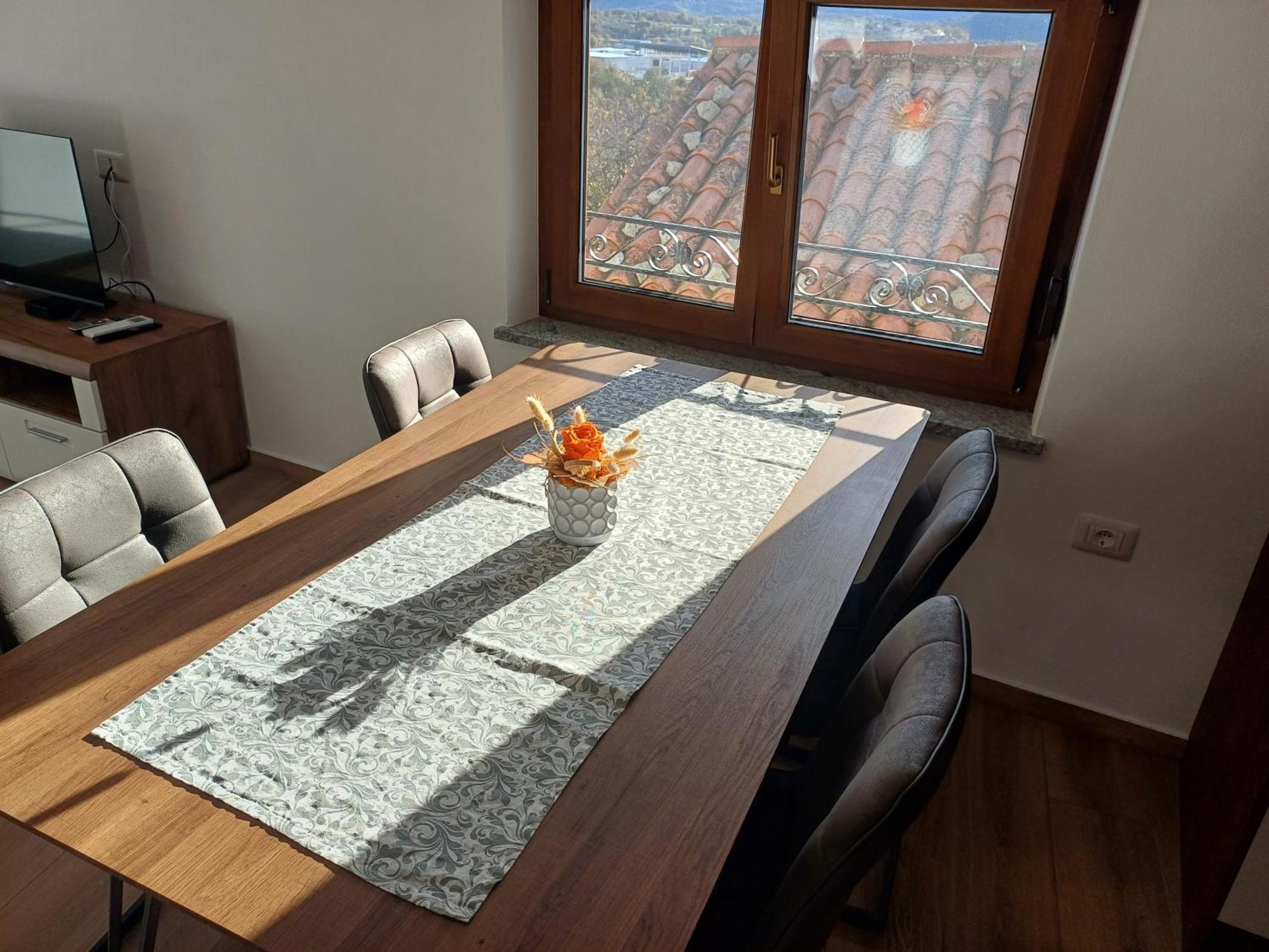 Apartmaji Tanto Malovše Crnice Exteriér fotografie