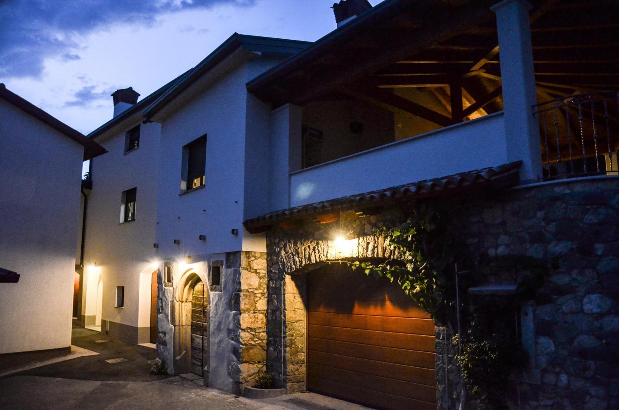 Apartmaji Tanto Malovše Crnice Exteriér fotografie